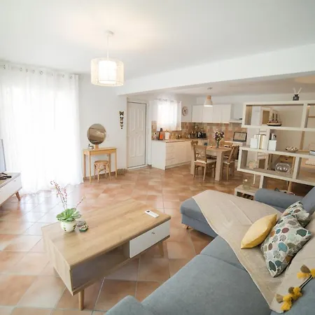 Azalea - Modern With Sea View Lägenhet Galatás