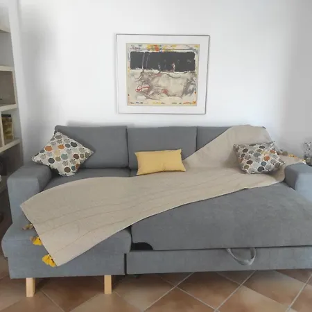 Azalea - Modern With Sea View