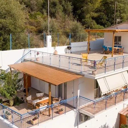 Azalea - Modern With Sea View