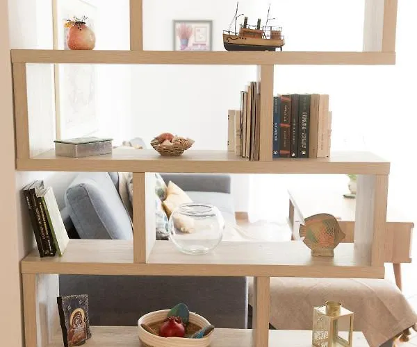 Azalea - Modern With Sea View * Γαλατάς